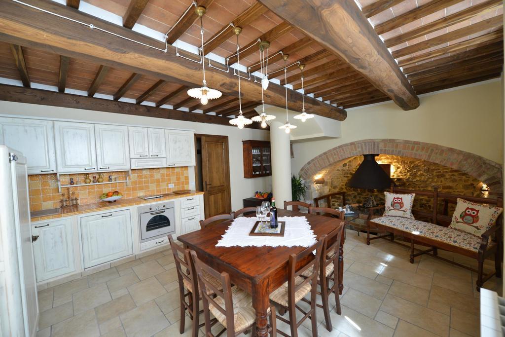 Casa Cristina Apartman Radicondoli Szoba fotó