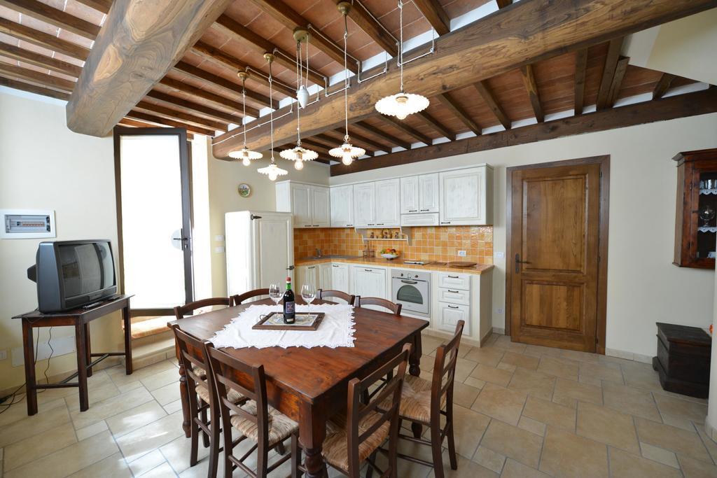Casa Cristina Apartman Radicondoli Szoba fotó