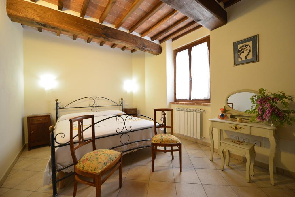 Casa Cristina Apartman Radicondoli Szoba fotó